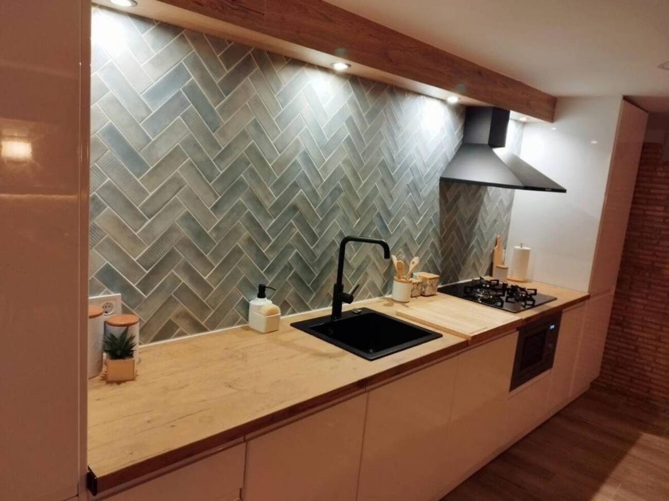 Nuevo Apartamento Moderno En Benicasim Con Terraza Y A Minutos De La Playa بينيكاسّين المظهر الخارجي الصورة
